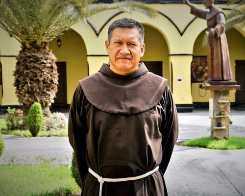 Cumpleaños de Fray John de la Cruz OFM